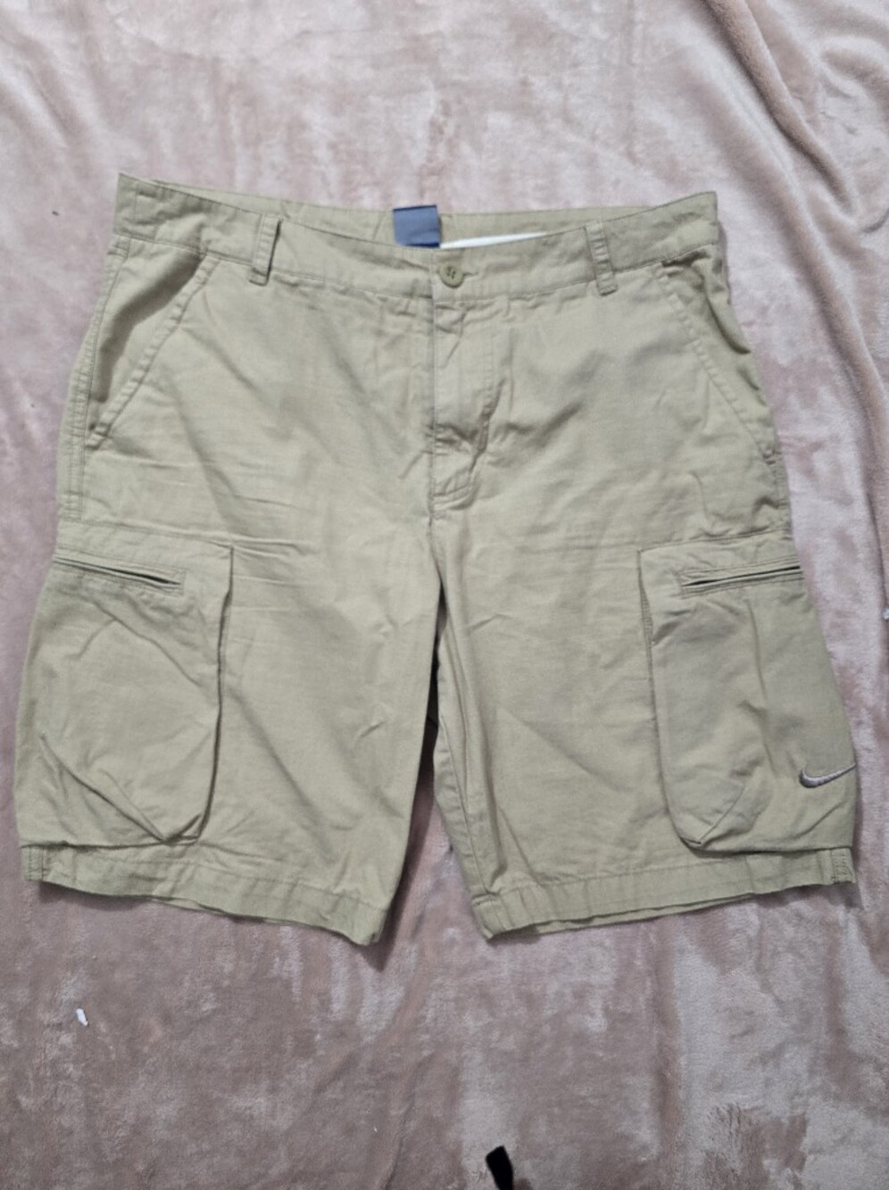 Nike Mens Cargo Shorts Tan Khaki Cotton Large Pockets TrailSize 34